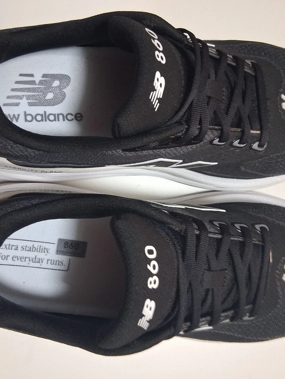 New Balance Fresh Foam X 860v15 Men's Sneaker Size 11.5 (2E) Comfort Sneakers